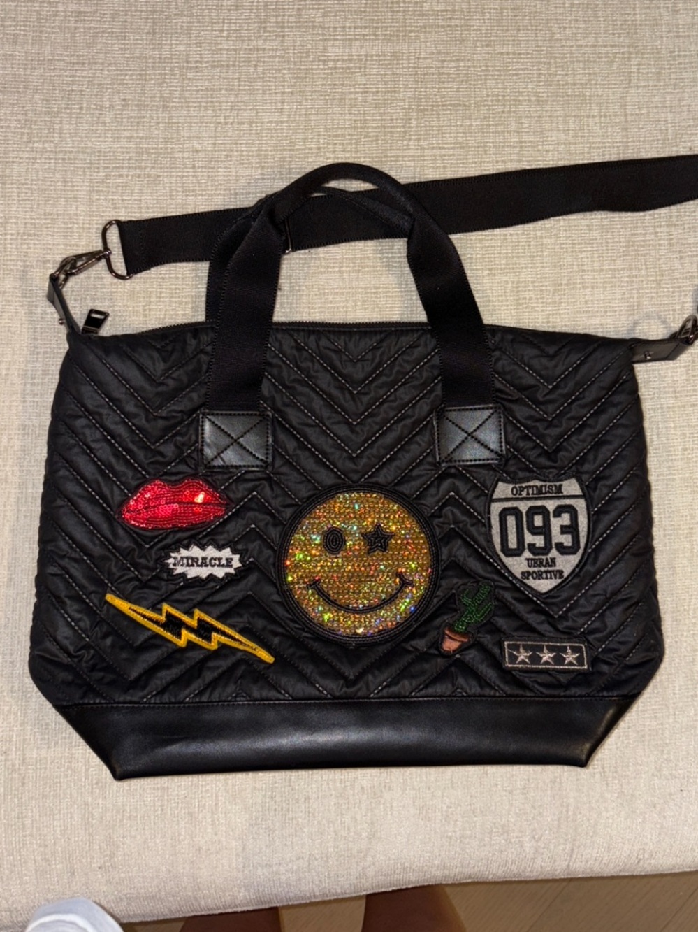 Carbon38 Balsa 201 Weekender Tote Bag Boxing Purse Quilted Black Patches Sequin
